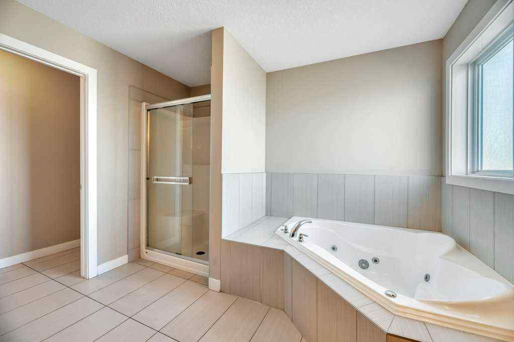 MLS® A2266469 - 2450 Baysprings Link SW in Baysprings Airdrie, Residential