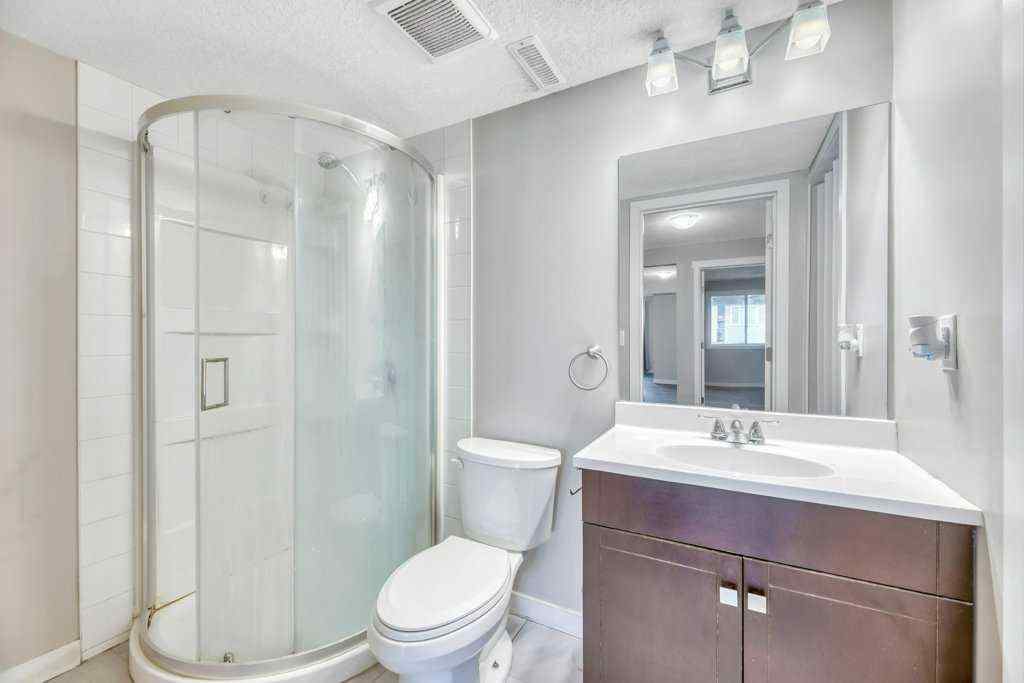 MLS® A2266469 - 2450 Baysprings Link SW in Baysprings Airdrie, Residential