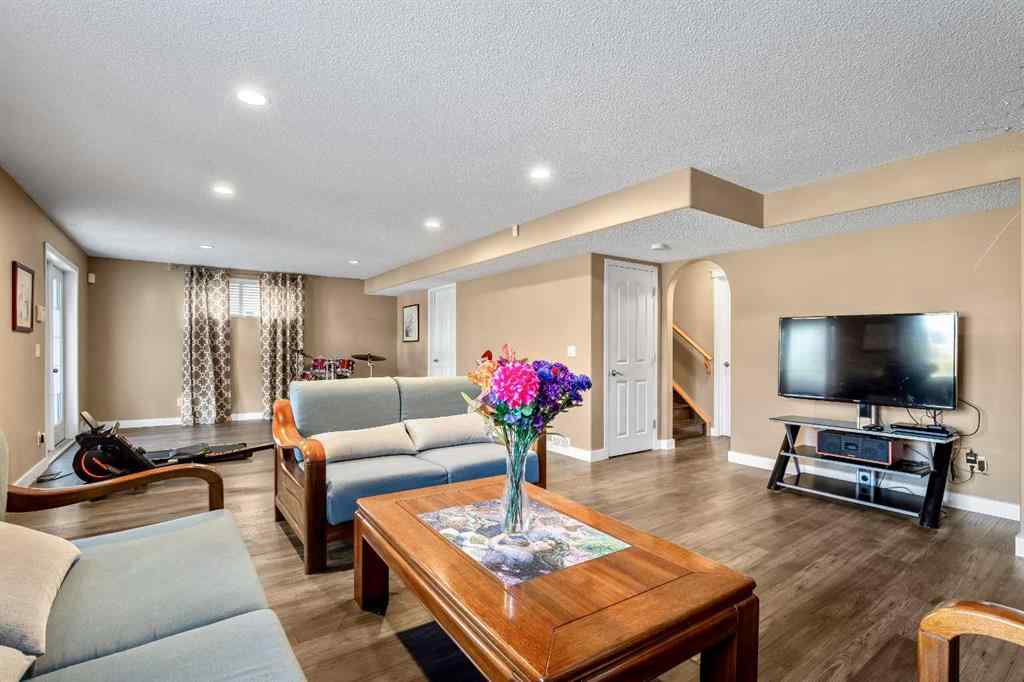 MLS® A2266472 - 123 Cranwell Close SE in Cranston Calgary, Residential