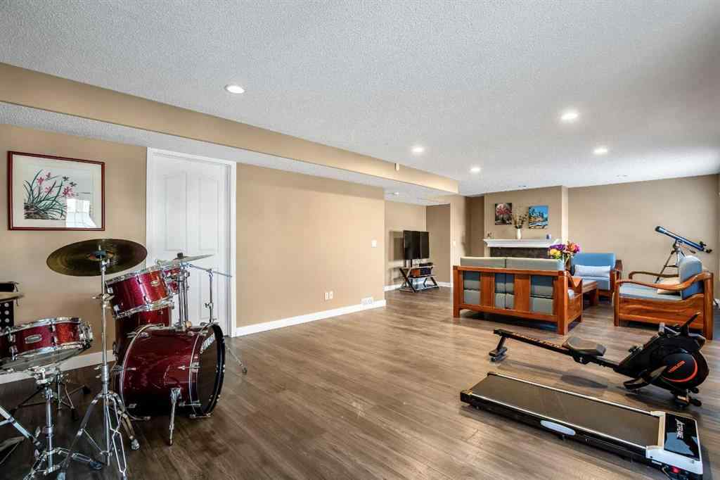 MLS® A2266472 - 123 Cranwell Close SE in Cranston Calgary, Residential