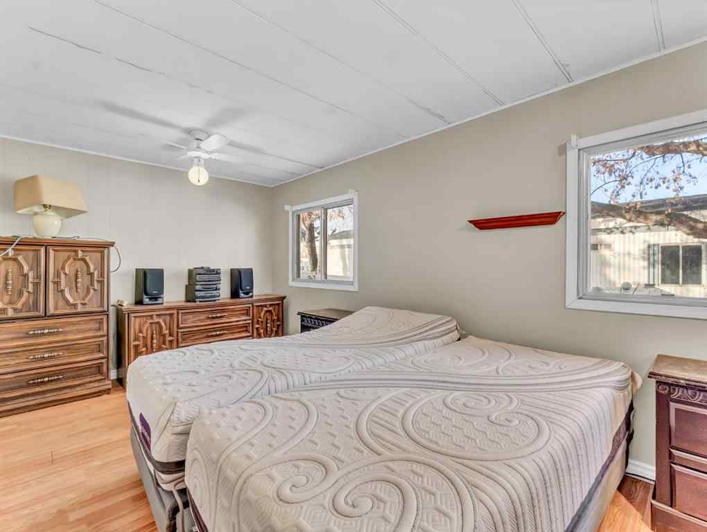 MLS® A2266474 - Unit #93 4000 13 Avenue SE in SE Southridge Medicine Hat, Mobile