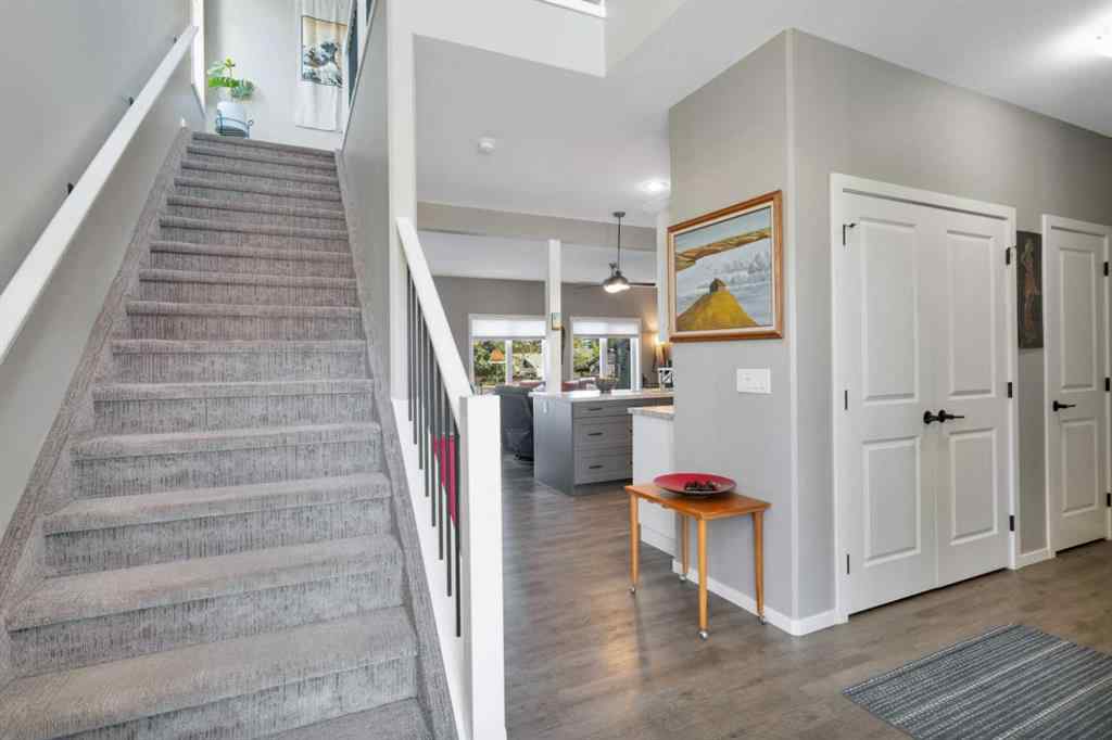 MLS® A2266478 - 4633 48 Street   in Central Core Sylvan Lake, Residential