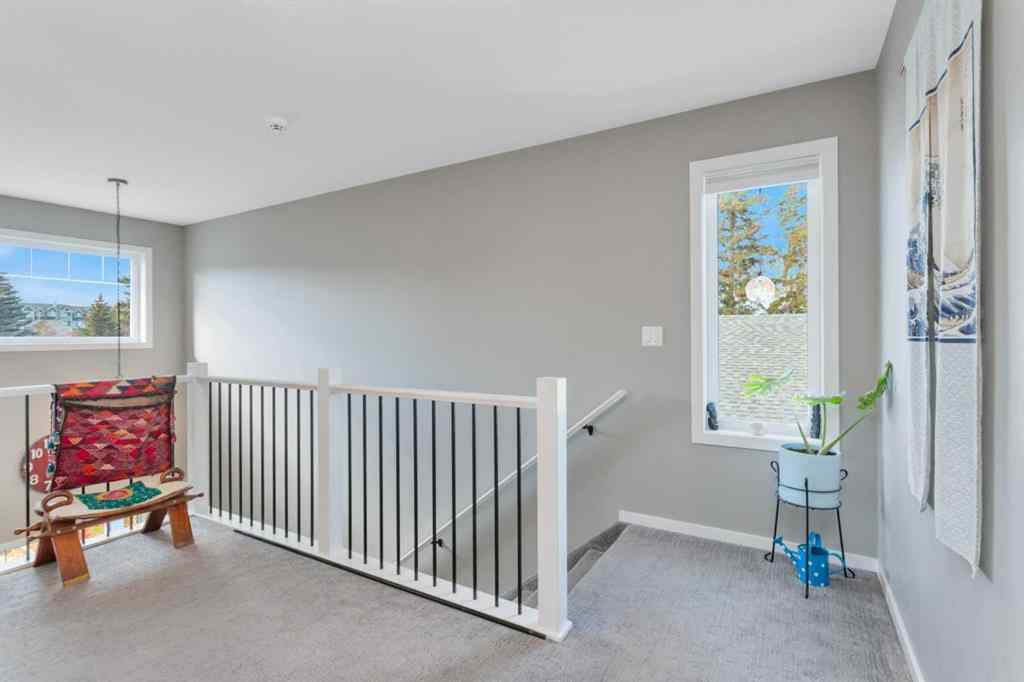 MLS® A2266478 - 4633 48 Street   in Central Core Sylvan Lake, Residential