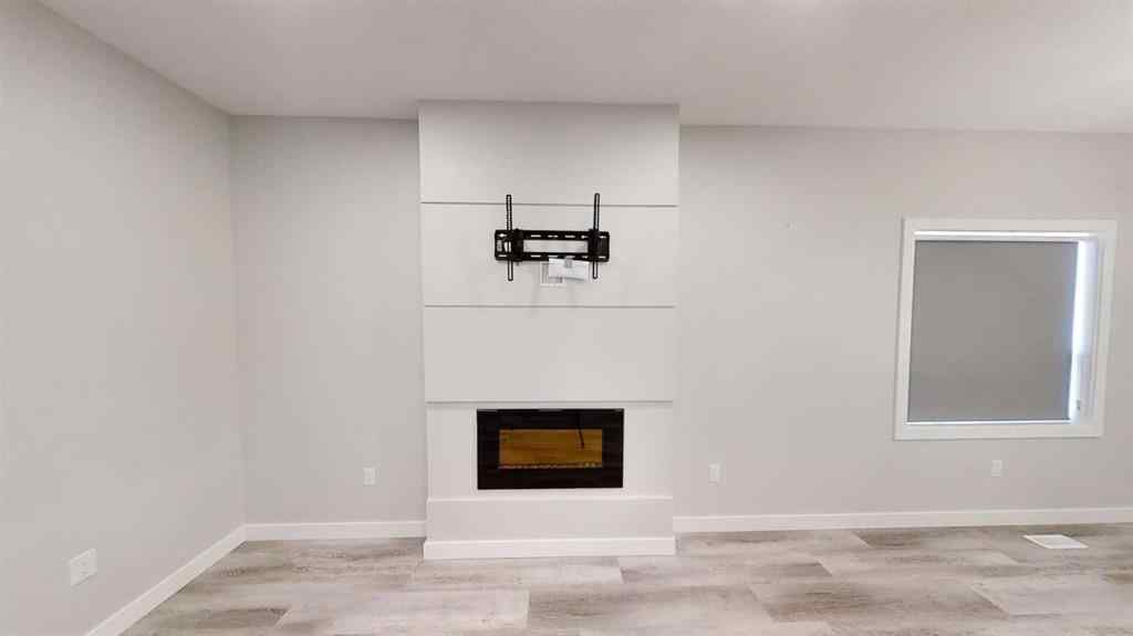 MLS® A2266480 - Unit #B 10510 131 Avenue  in Royal Oaks Grande Prairie, Rental