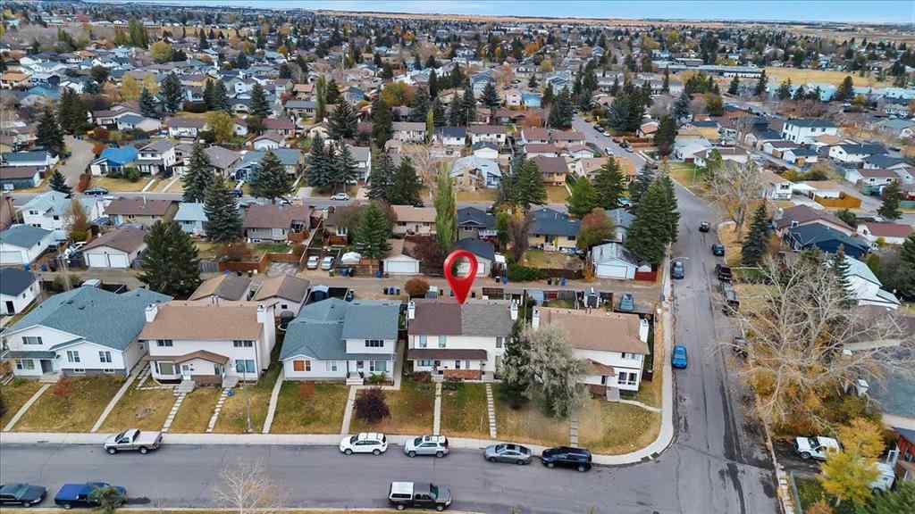 MLS® A2266482 - 5 Falsby Place NE in Falconridge Calgary, Residential