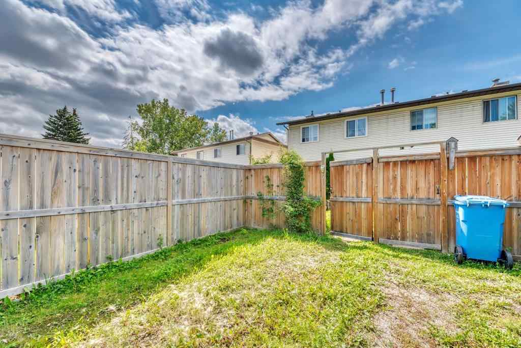 MLS® A2266482 - 5 Falsby Place NE in Falconridge Calgary, Residential