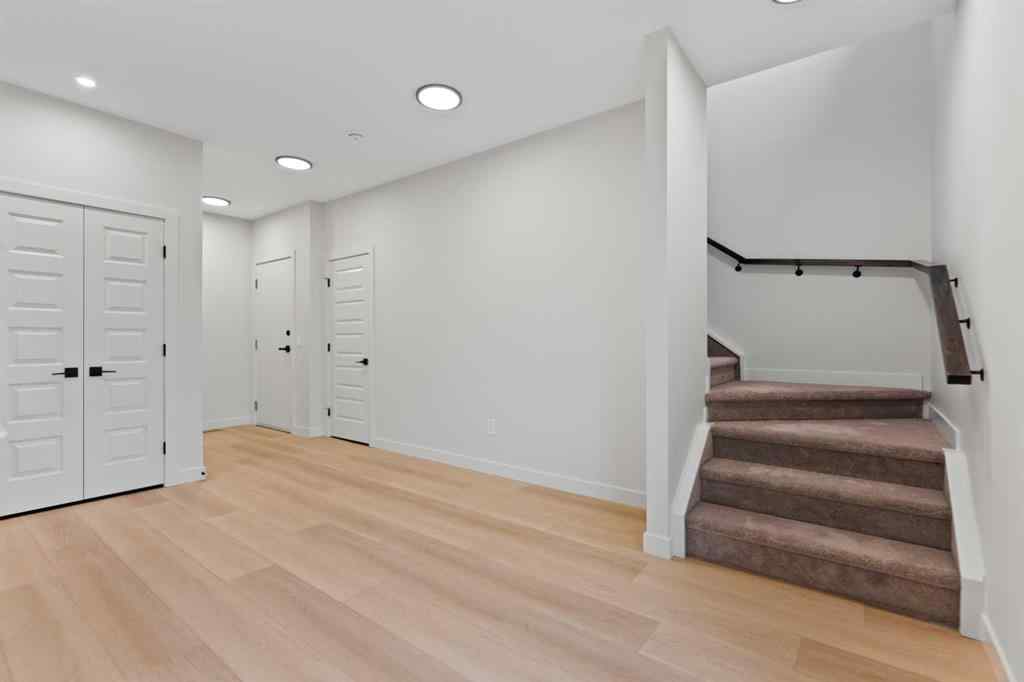 MLS® A2266484 - 292 Waterford Way  in Waterford Chestermere, Residential