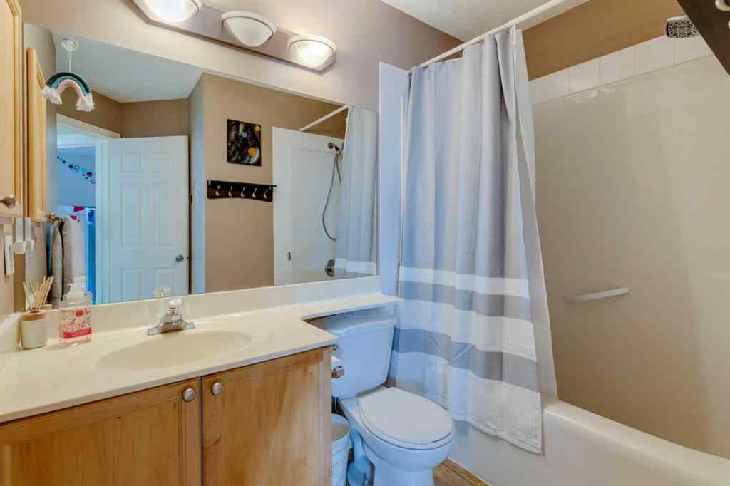 MLS® A2266485 - 85 Crystal Shores Crescent  in Crystal Shores Okotoks, Residential