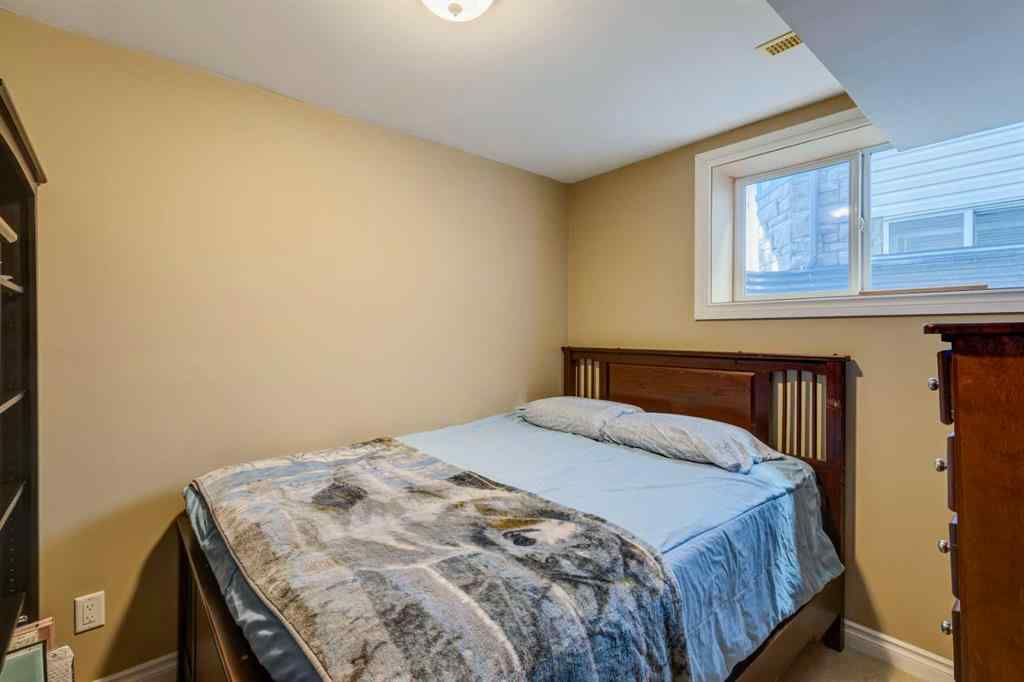 MLS® A2266485 - 85 Crystal Shores Crescent  in Crystal Shores Okotoks, Residential