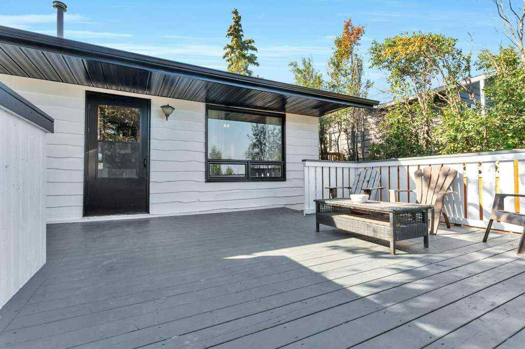 MLS® A2266496 - 101 Lakeview Avenue  in NONE Gull Lake, Residential