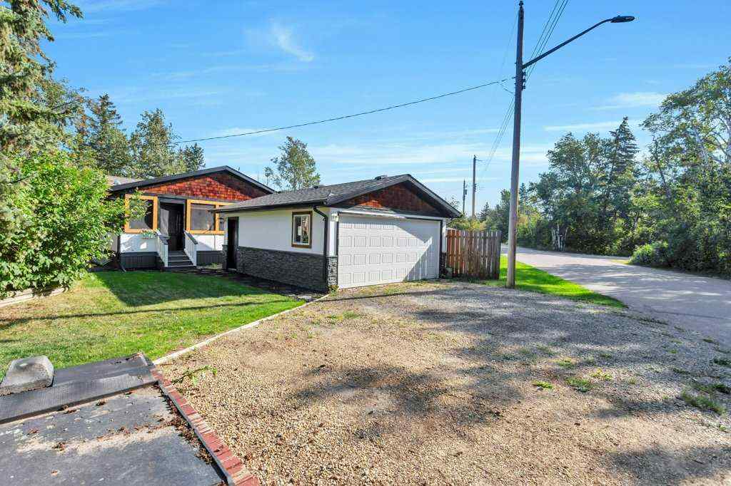 MLS® A2266496 - 101 Lakeview Avenue  in NONE Gull Lake, Residential