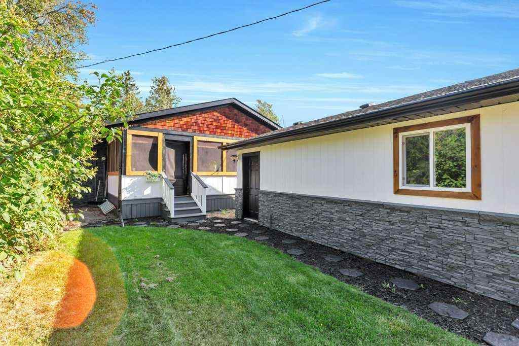 MLS® A2266496 - 101 Lakeview Avenue  in NONE Gull Lake, Residential