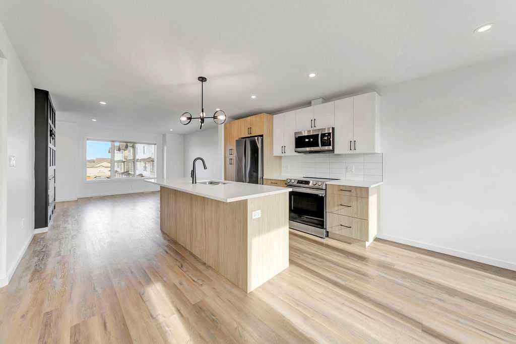 MLS® A2266498 - Unit #19 3616 41 B Avenue  in Larsen Grove Lloydminster, Residential