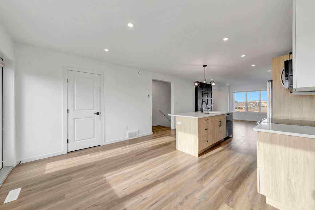 MLS® A2266498 - Unit #19 3616 41 B Avenue  in Larsen Grove Lloydminster, Residential