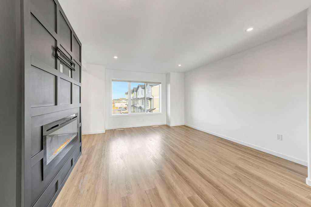 MLS® A2266498 - Unit #19 3616 41 B Avenue  in Larsen Grove Lloydminster, Residential