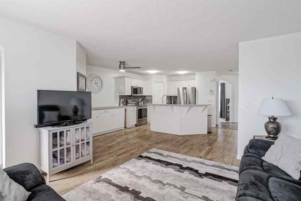 MLS® A2266500 - 52 Autumn Court SE in Auburn Bay Calgary, Residential