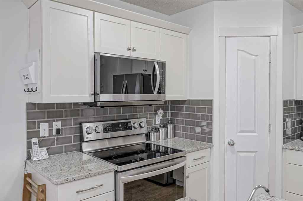 MLS® A2266500 - 52 Autumn Court SE in Auburn Bay Calgary, Residential