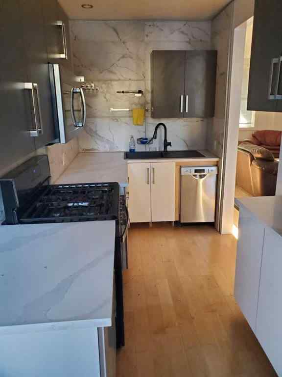 MLS® A2266501 - 512 8 Street NE in Bridgeland/Riverside Calgary, Residential