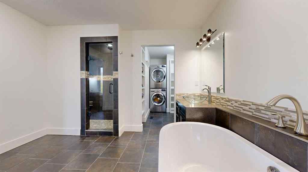 MLS® A2266503 - 7025 85 Street  in Signature Falls Grande Prairie, Residential