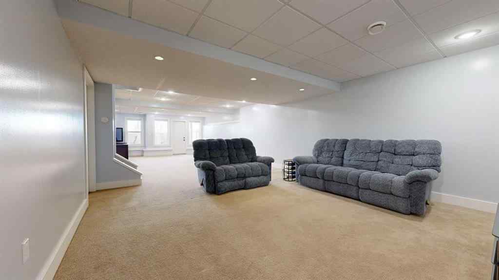 MLS® A2266503 - 7025 85 Street  in Signature Falls Grande Prairie, Residential