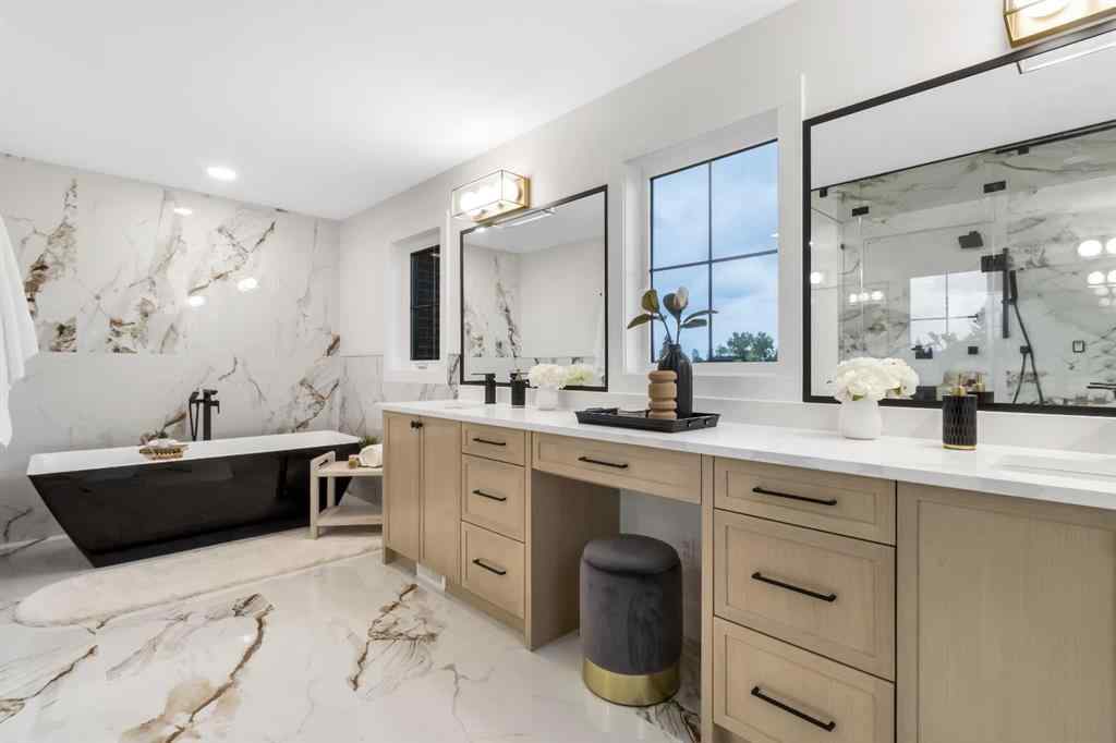 MLS® A2266511 - 2118 Victoria Crescent NW in Banff Trail Calgary, Residential