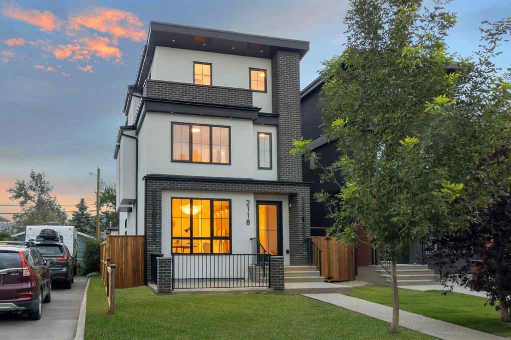MLS® A2266511 - 2118 Victoria Crescent NW in Banff Trail Calgary, Residential