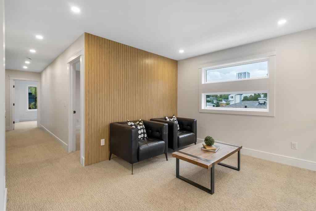 MLS® A2266511 - 2118 Victoria Crescent NW in Banff Trail Calgary, Residential