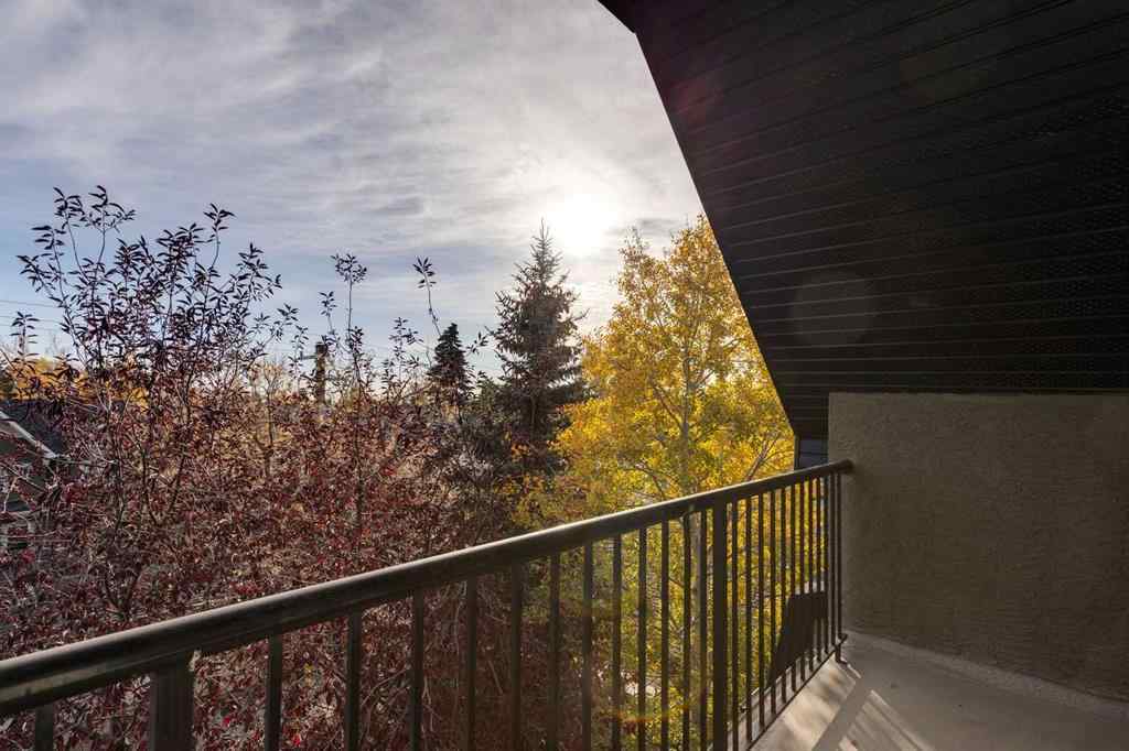 MLS® A2266512 - Unit #304 1606 4 Street NW in Crescent Heights Calgary, Residential