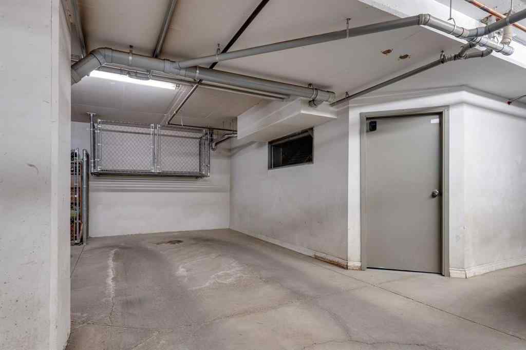 MLS® A2266512 - Unit #304 1606 4 Street NW in Crescent Heights Calgary, Residential