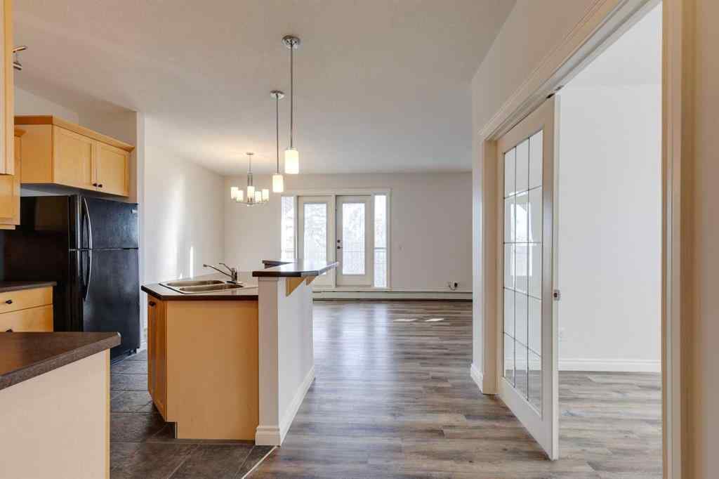 MLS® A2266512 - Unit #304 1606 4 Street NW in Crescent Heights Calgary, Residential