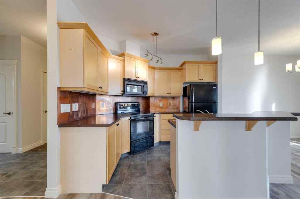 MLS® A2266512 - Unit #304 1606 4 Street NW in Crescent Heights Calgary, Residential