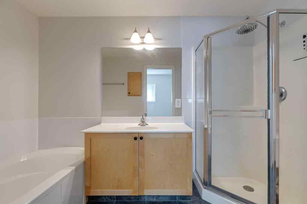 MLS® A2266512 - Unit #304 1606 4 Street NW in Crescent Heights Calgary, Residential