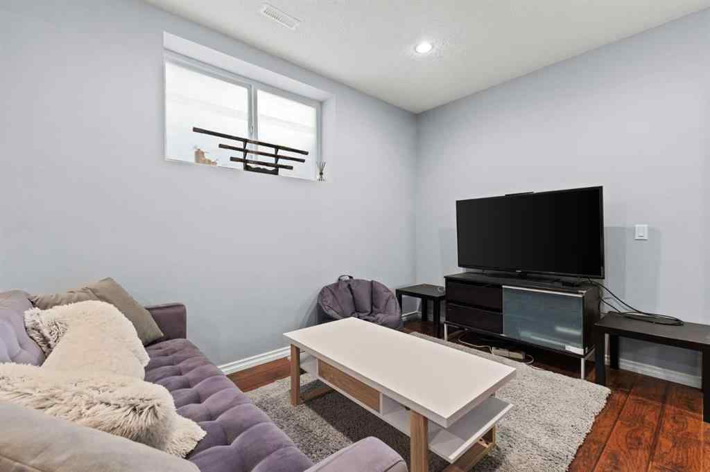 MLS® A2266513 - 240 Evanspark Gardens NW in Evanston Calgary, Residential