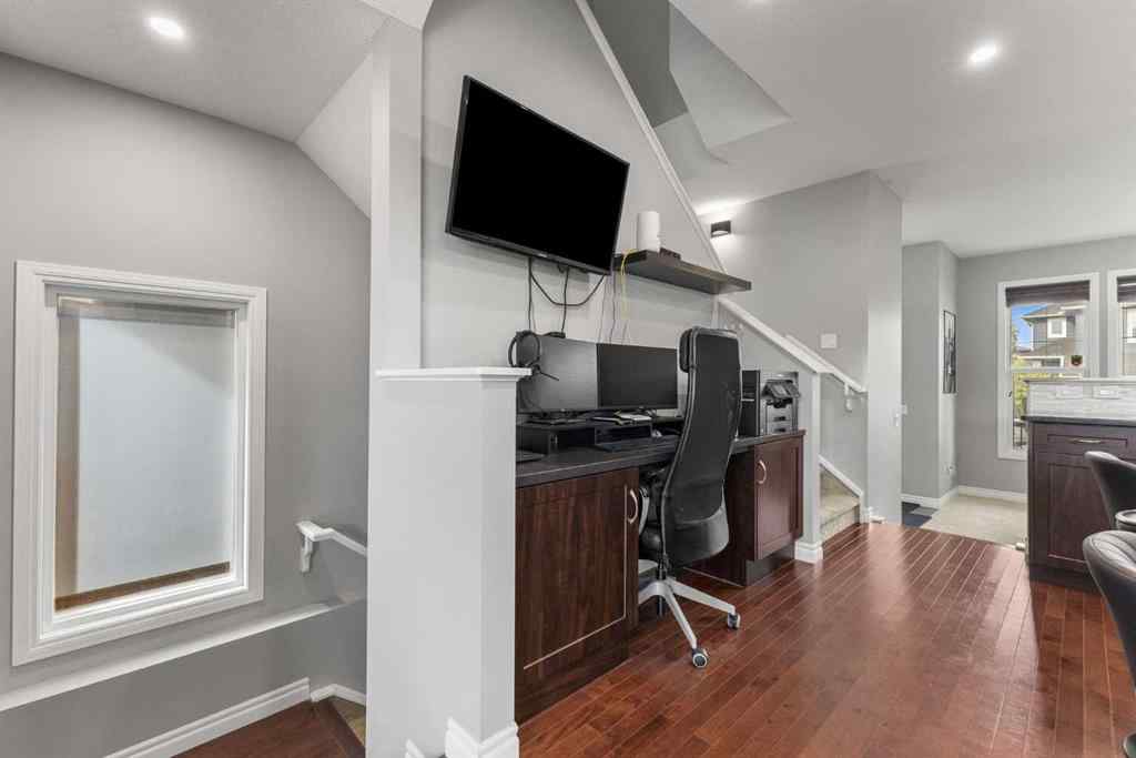 MLS® A2266513 - 240 Evanspark Gardens NW in Evanston Calgary, Residential