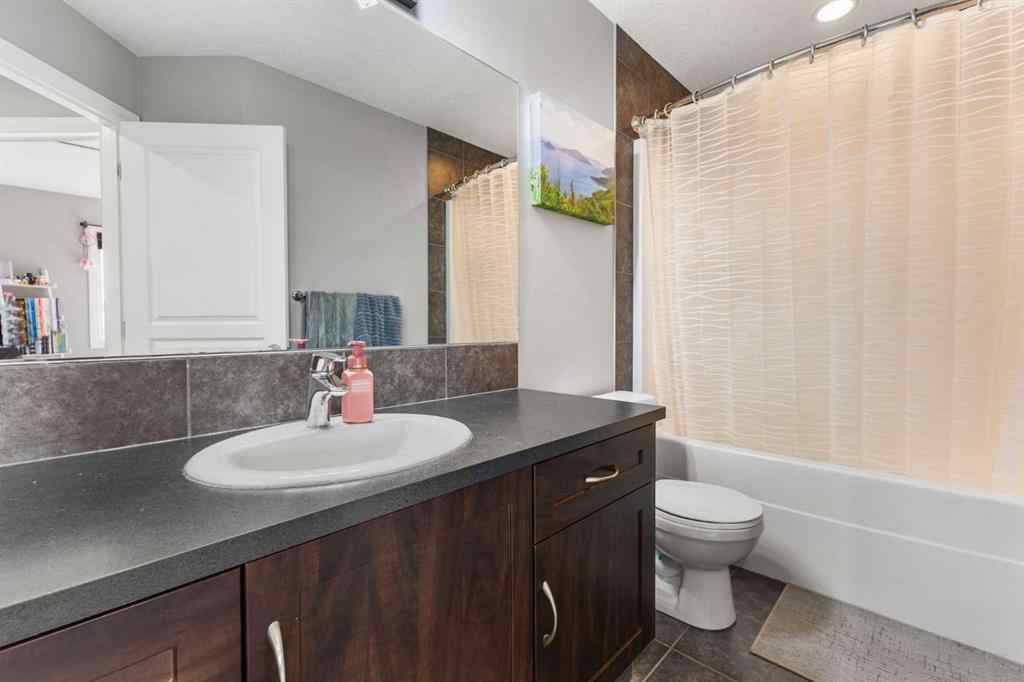 MLS® A2266513 - 240 Evanspark Gardens NW in Evanston Calgary, Residential