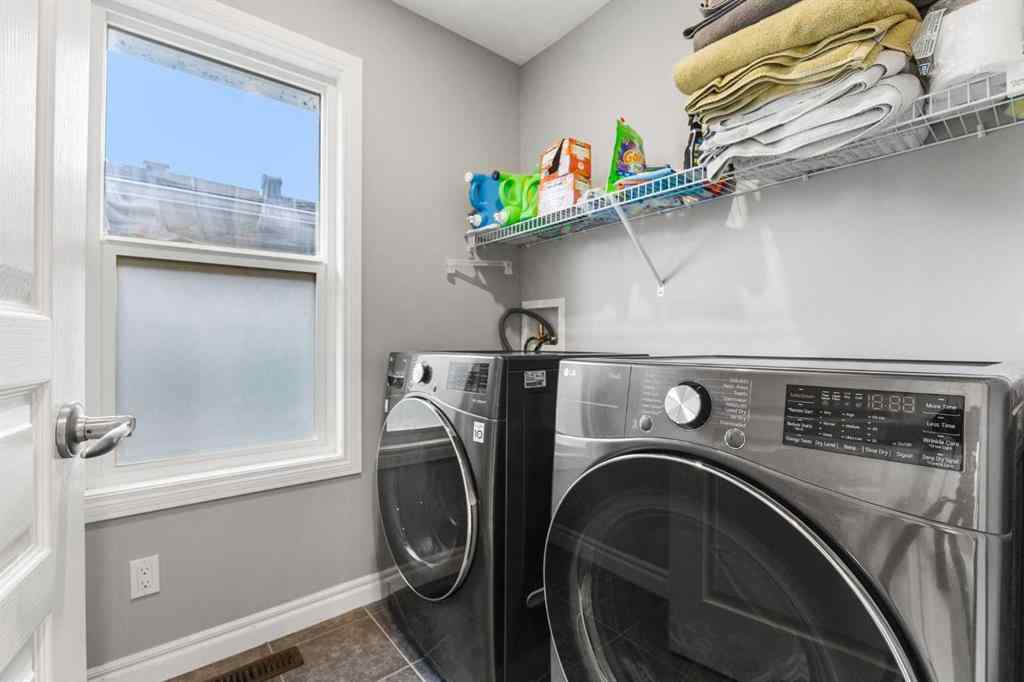 MLS® A2266513 - 240 Evanspark Gardens NW in Evanston Calgary, Residential