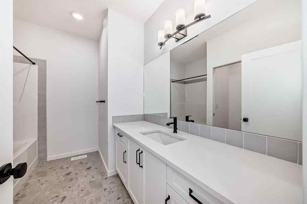 MLS® A2266517 - 52 Creekside Path SW in Pine Creek Calgary, Residential