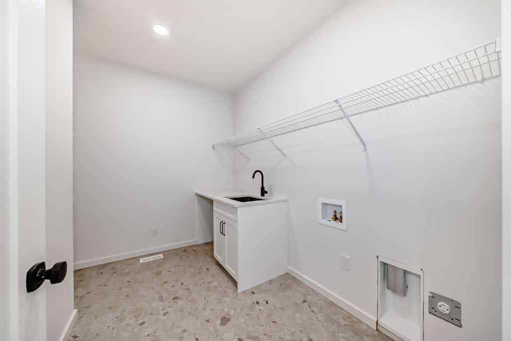 MLS® A2266517 - 52 Creekside Path SW in Pine Creek Calgary, Residential