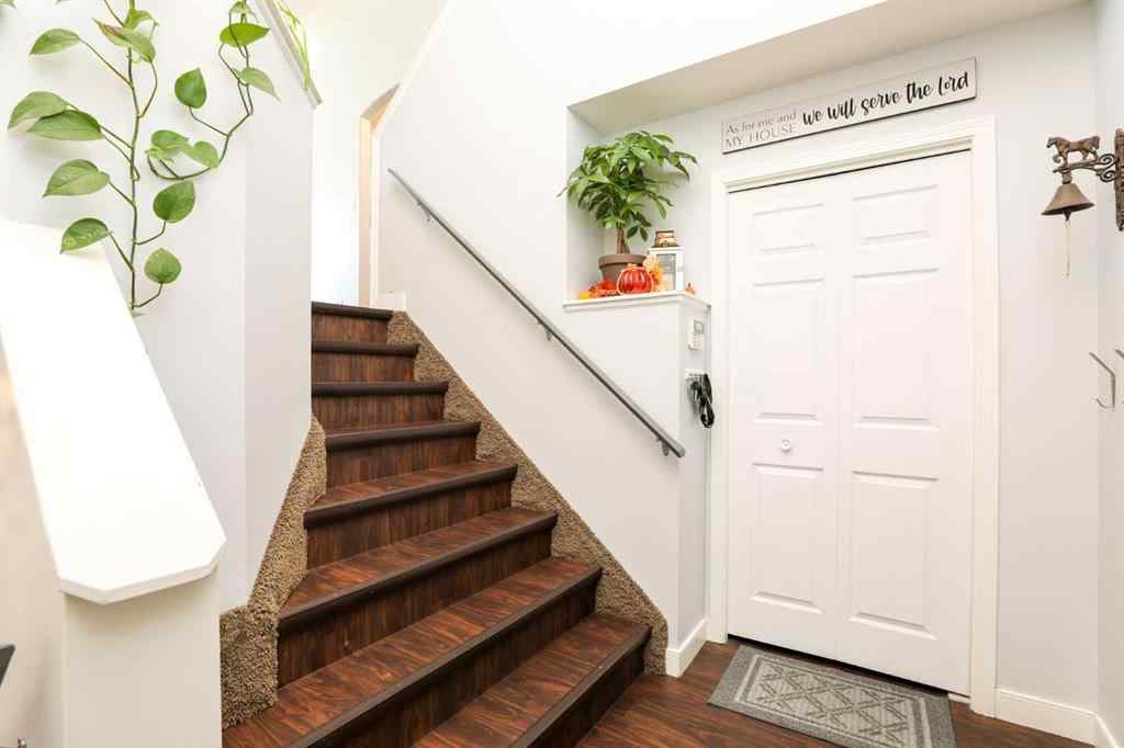 MLS® A2266521 - 50 Heritage Circle W in Heritage Heights Lethbridge, Residential