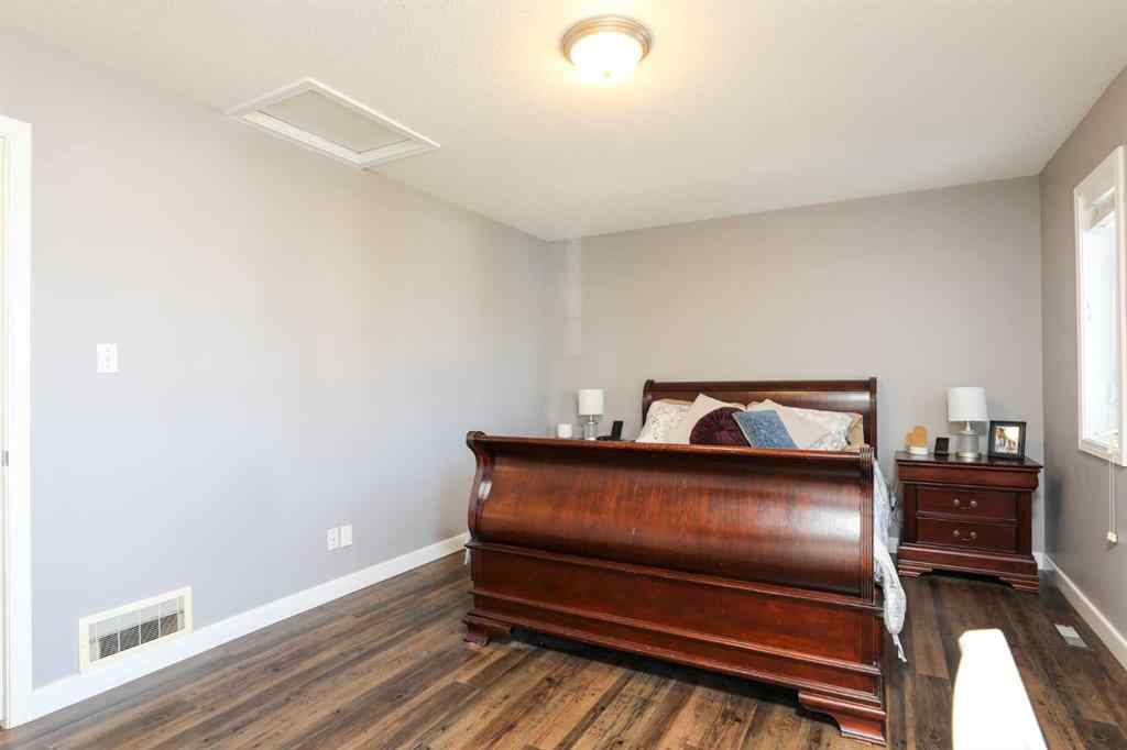 MLS® A2266521 - 50 Heritage Circle W in Heritage Heights Lethbridge, Residential