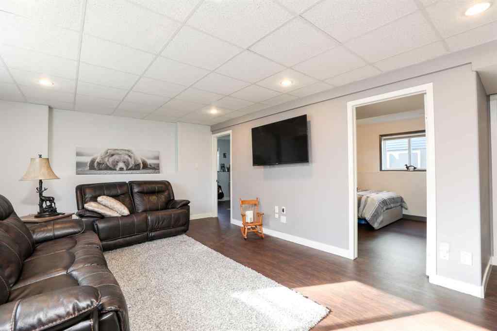 MLS® A2266521 - 50 Heritage Circle W in Heritage Heights Lethbridge, Residential