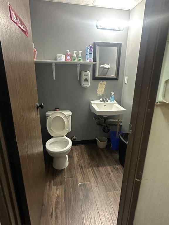 MLS® A2266525 - Unit ## 2 311 9 Street E in NONE Brooks, Commercial