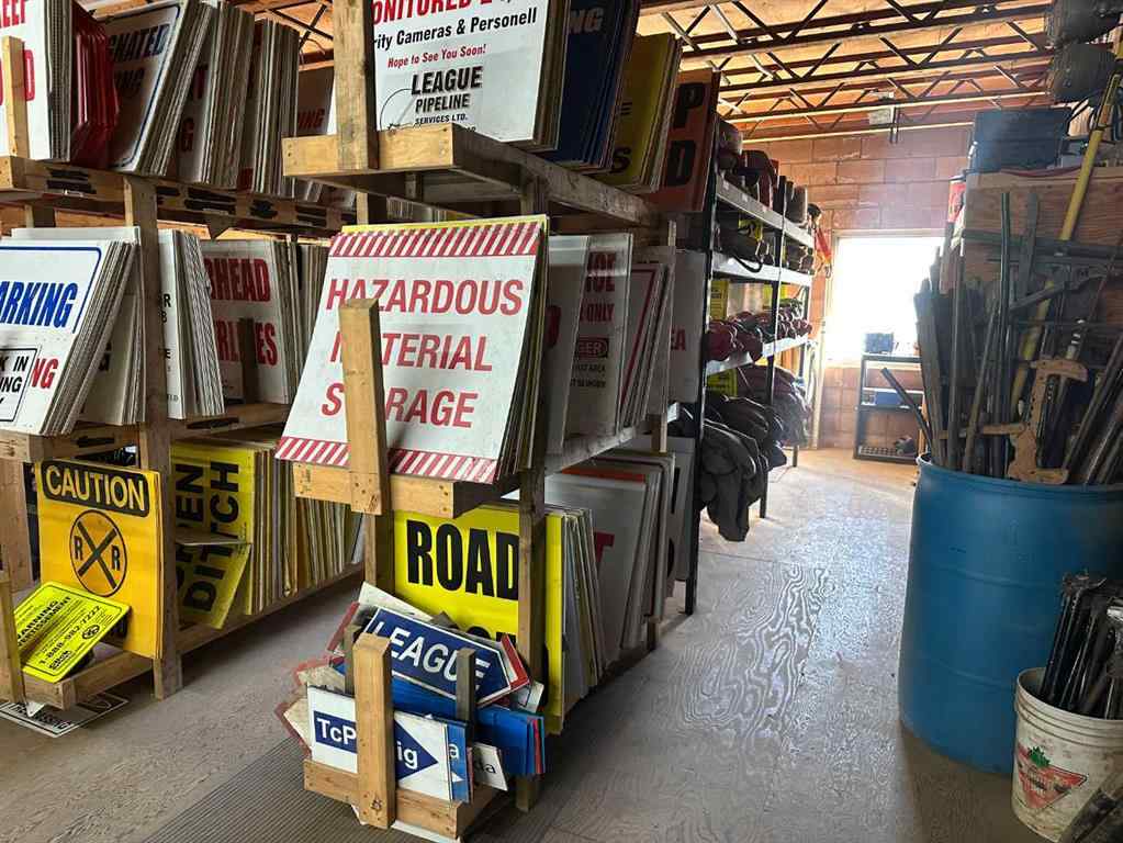 MLS® A2266525 - Unit ## 2 311 9 Street E in NONE Brooks, Commercial