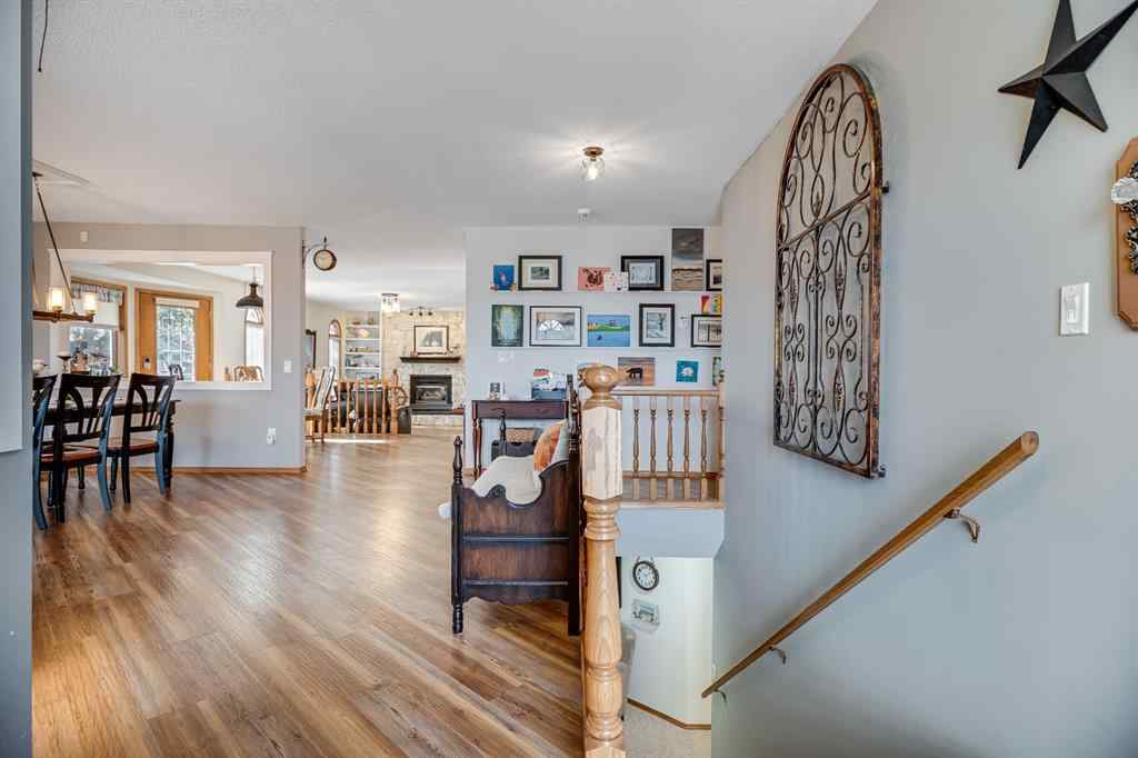 MLS® A2266531 - 607 9 Street SE in Emerson Lake Estates High River, Residential