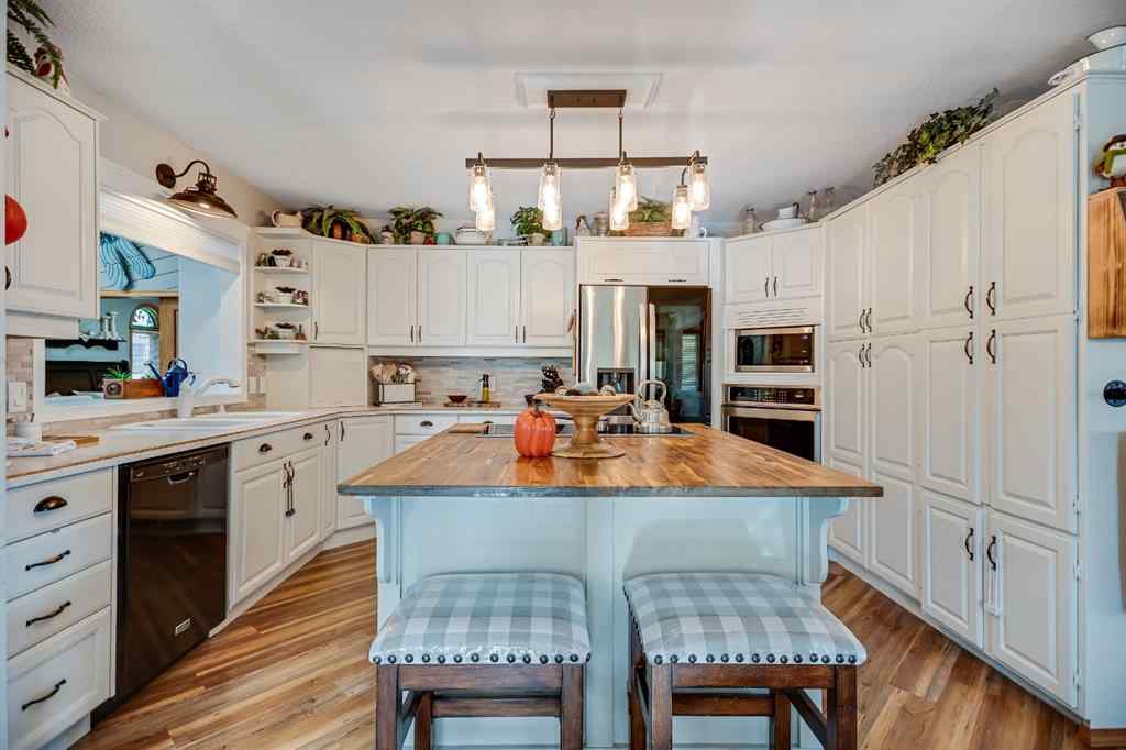 MLS® A2266531 - 607 9 Street SE in Emerson Lake Estates High River, Residential