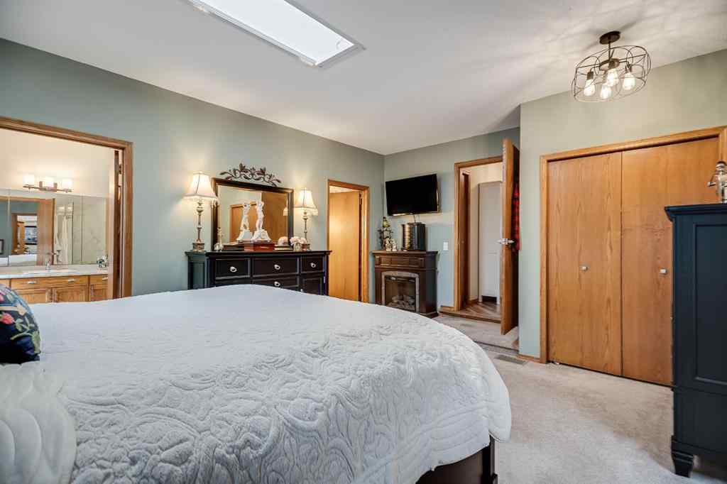 MLS® A2266531 - 607 9 Street SE in Emerson Lake Estates High River, Residential