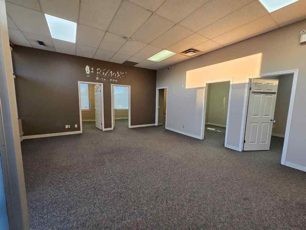 MLS® A2266532 - 540 2 Avenue SE in Edmonton Trail Airdrie, Commercial