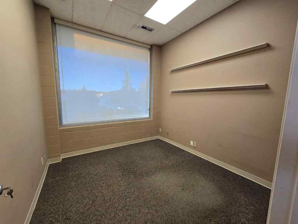 MLS® A2266532 - 540 2 Avenue SE in Edmonton Trail Airdrie, Commercial