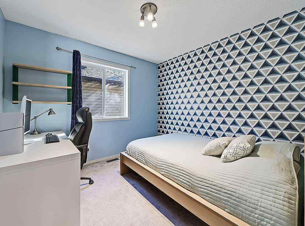 MLS® A2266541 - 788 New Brighton Drive SE in New Brighton Calgary, Residential