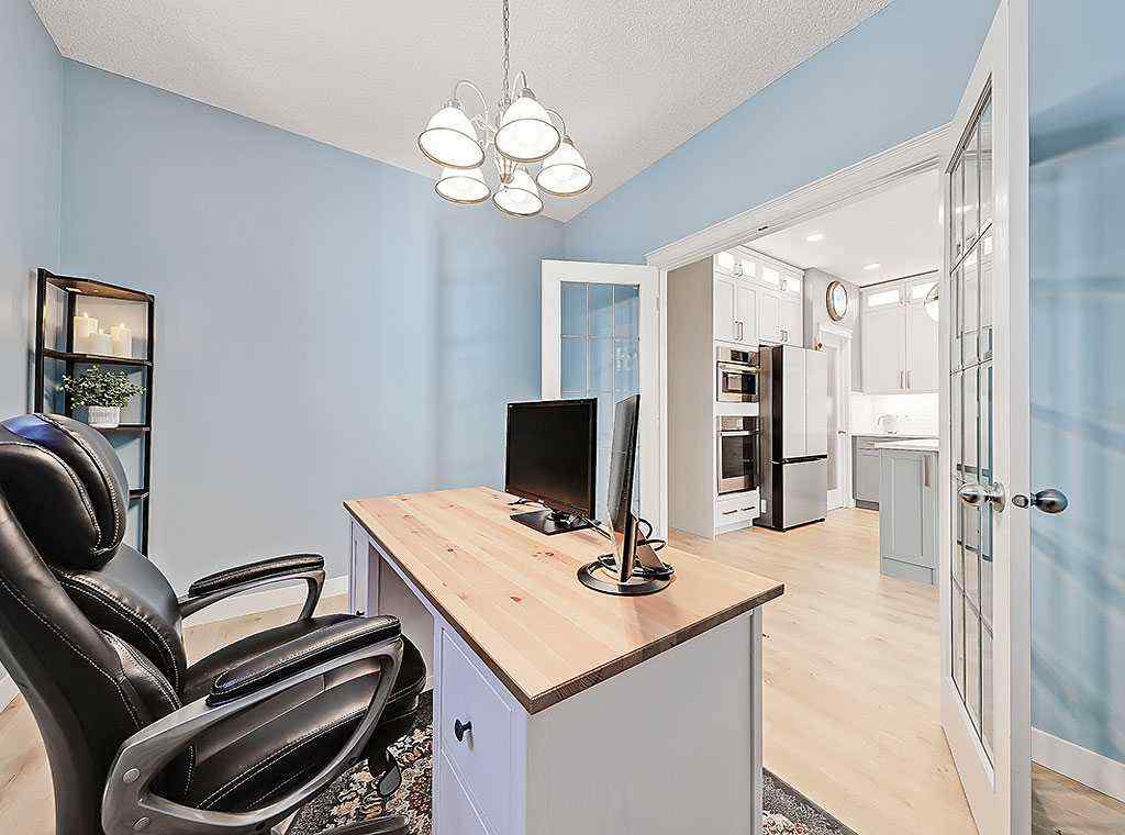 MLS® A2266541 - 788 New Brighton Drive SE in New Brighton Calgary, Residential